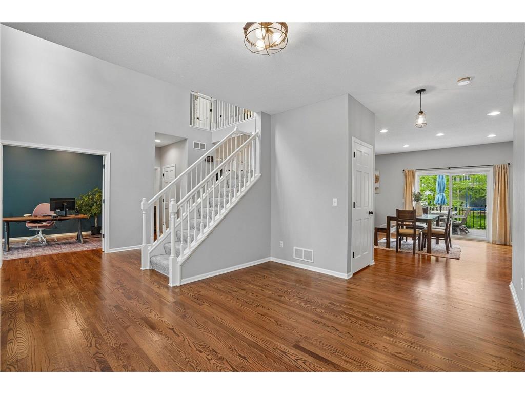 2908 Hilltop Drive Chaska MN 55318 7079086 image5