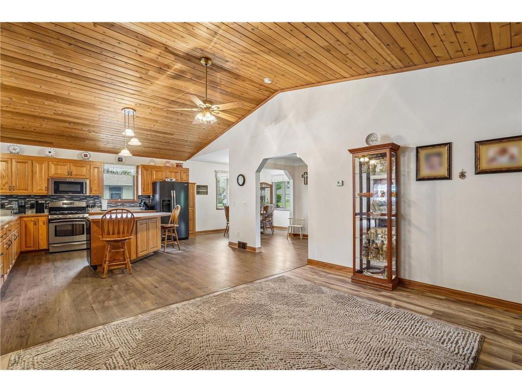 2908 Roosevelt Street NE Saint Anthony MN 55418 7074599 image13