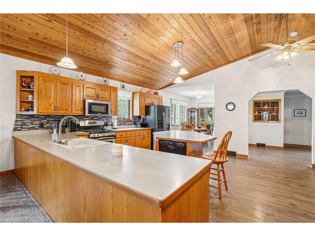 2908 Roosevelt Street NE Saint Anthony MN 55418 7074599 image16