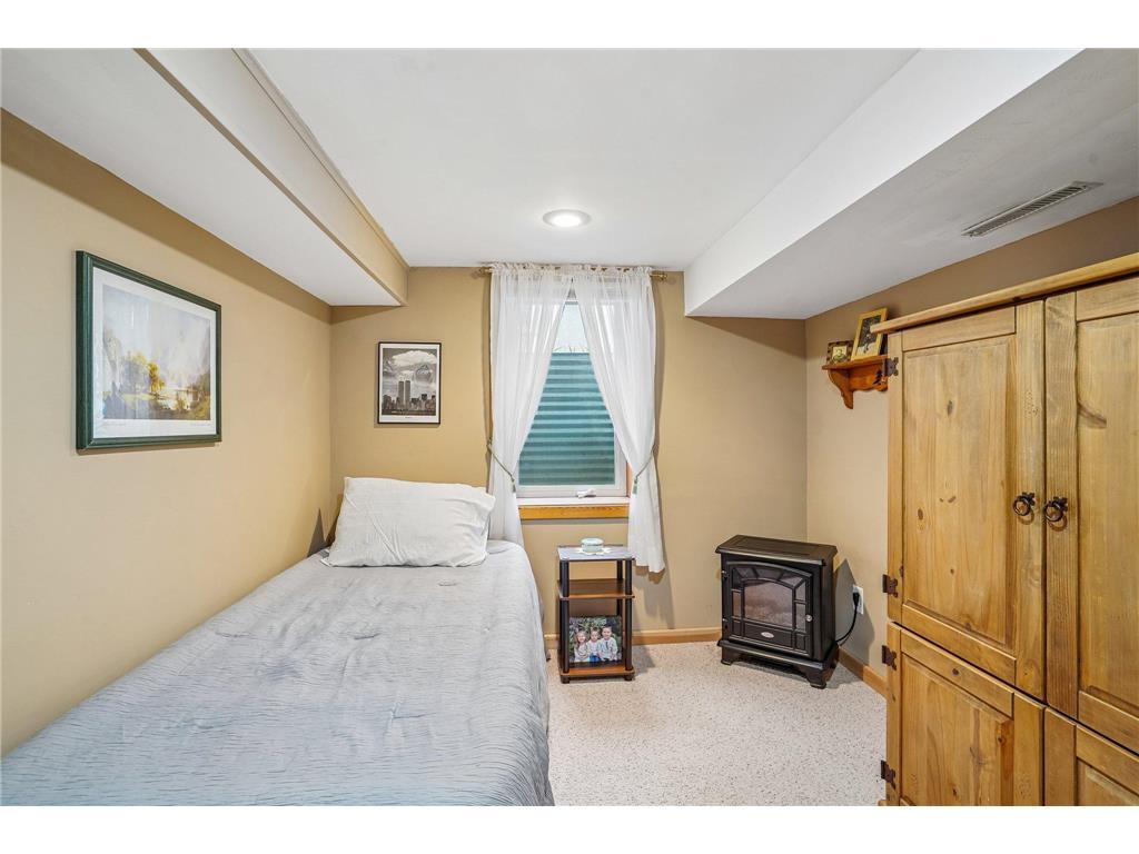 2908 Roosevelt Street NE Saint Anthony MN 55418 7074599 image23