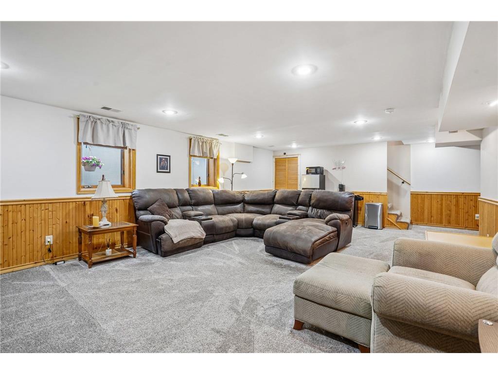 2908 Roosevelt Street NE Saint Anthony MN 55418 7074599 image40