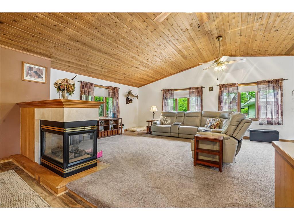 2908 Roosevelt Street NE Saint Anthony MN 55418 7074599 image5