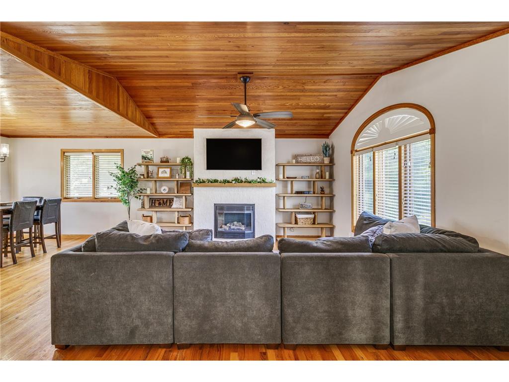 29084 Machmeier Court Lindstrom MN 55045 - South Center Lake 7077585 image15