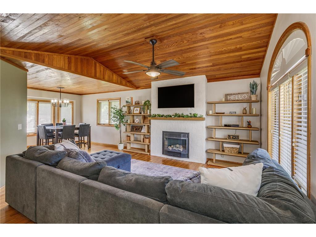 29084 Machmeier Court Lindstrom MN 55045 - South Center Lake 7077585 image17