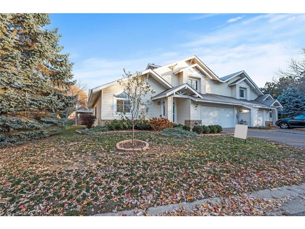 2909 Devonshire Circle #E Woodbury MN 55125 7024652 image1