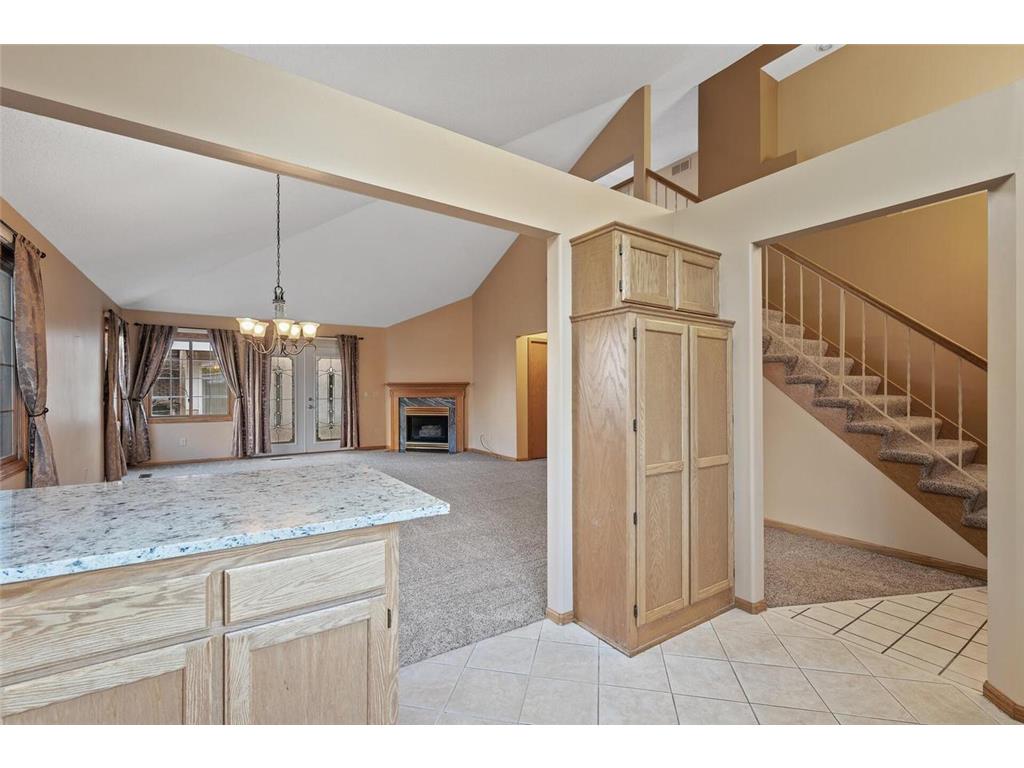 2909 Devonshire Circle #E Woodbury MN 55125 7024652 image13