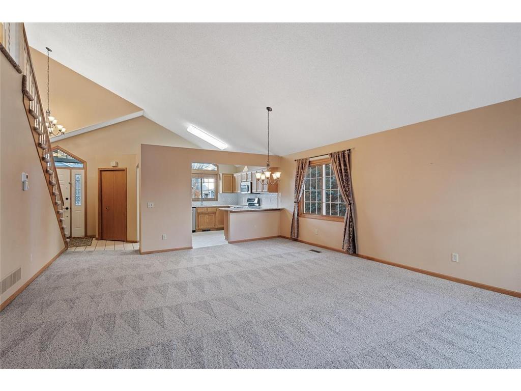 2909 Devonshire Circle #E Woodbury MN 55125 7024652 image14