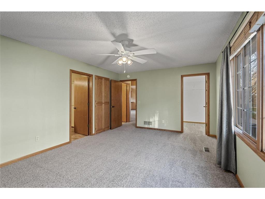 2909 Devonshire Circle #E Woodbury MN 55125 7024652 image16