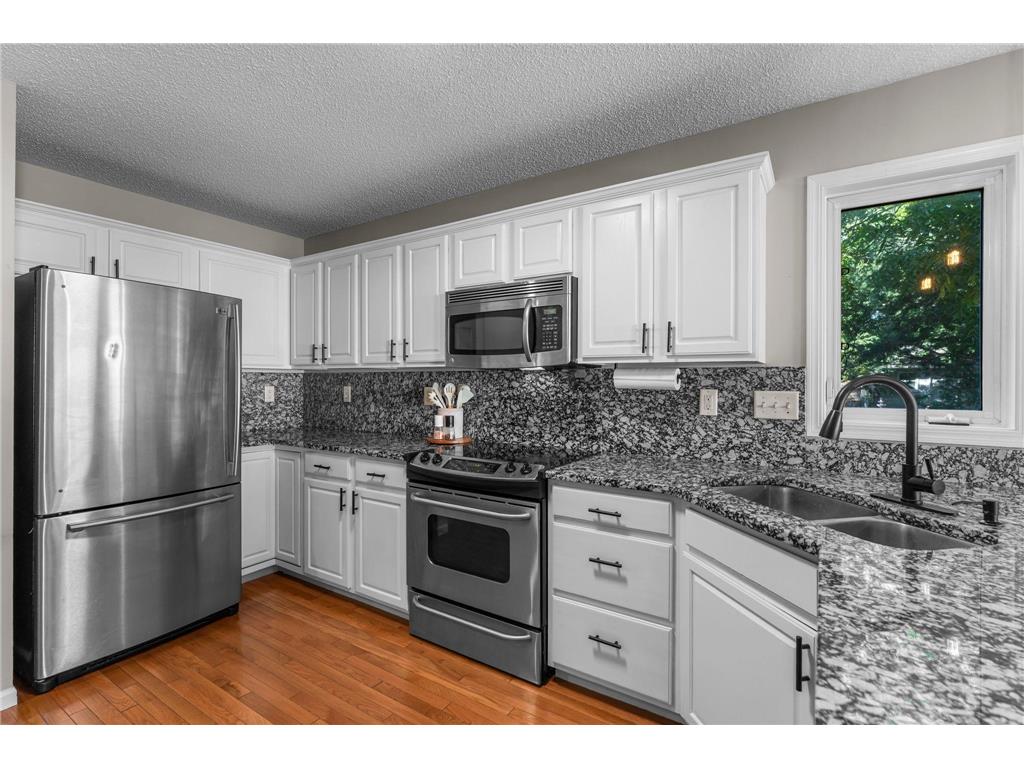 291 Appleblossom Lane E Shakopee MN 55379 7048218 image11