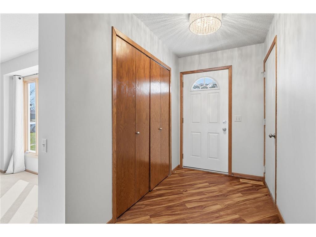 291 Poplar Drive Shoreview MN 55126 7051781 image13