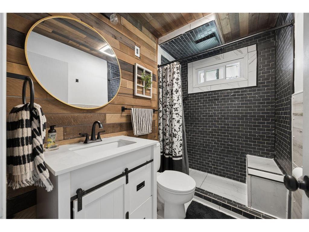 2910 95th Avenue NE Blaine MN 55449 7075628 image14