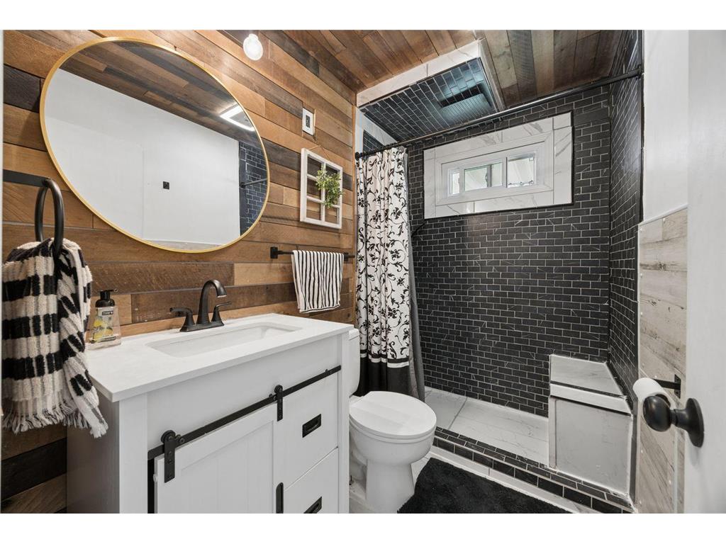 2910 95th Avenue NE Blaine MN 55449 7075628 image15