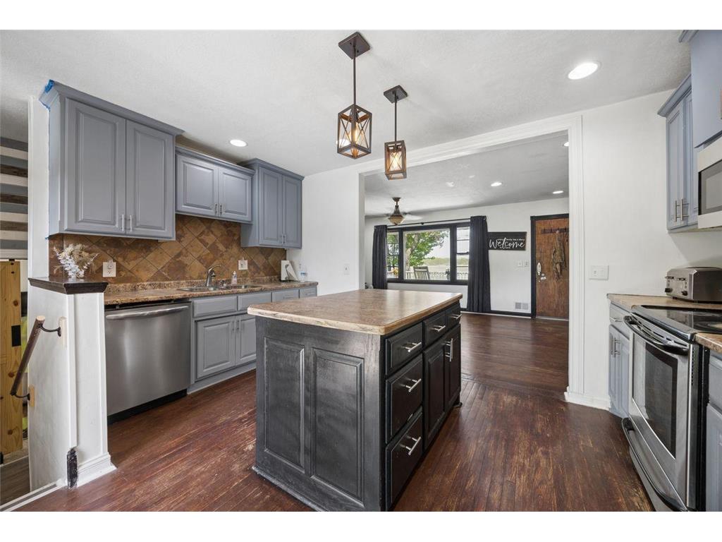 2910 95th Avenue NE Blaine MN 55449 7075628 image7