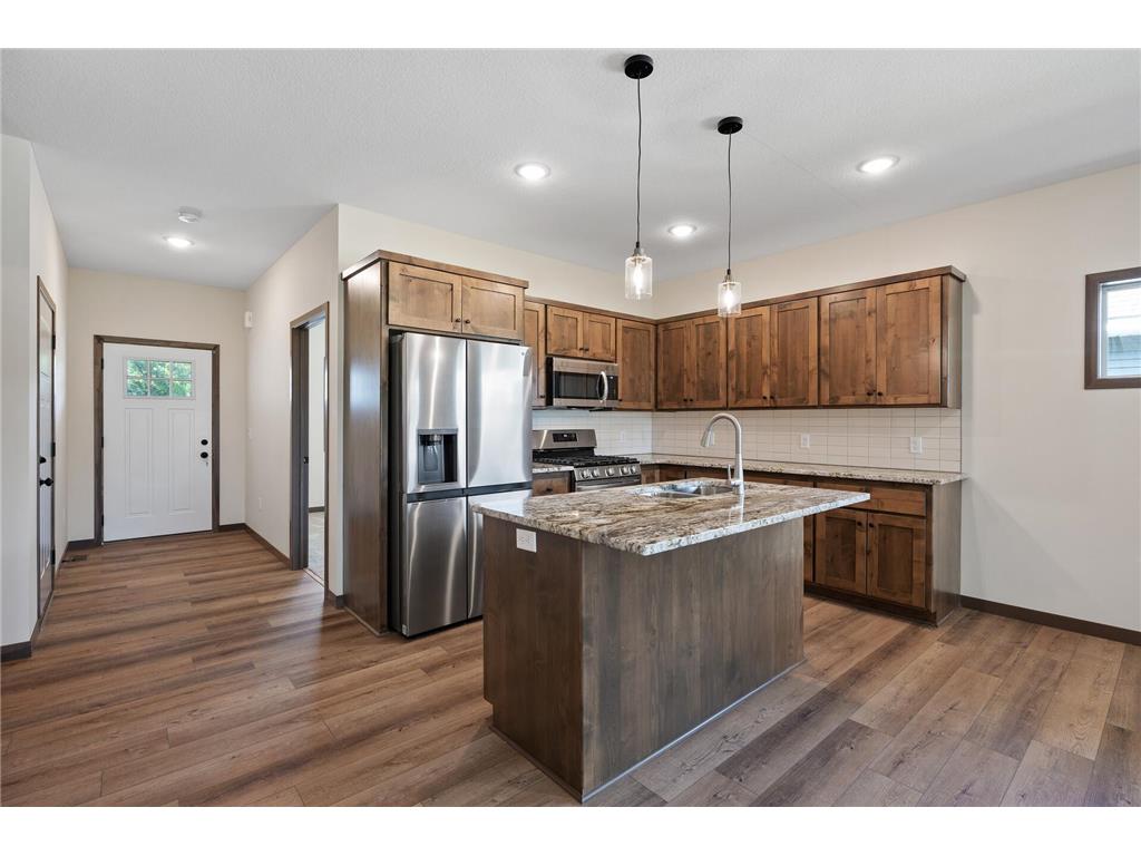 2910 Eastview Court Anoka MN 55303 6374629 image1