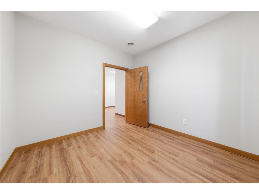 2910 Enloe Street #5 Hudson WI 54016 7028075 image9