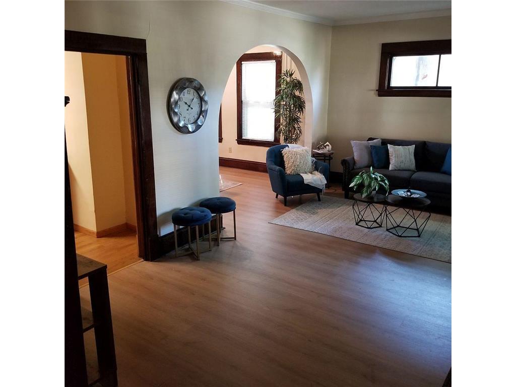 2910 Newton Avenue N Minneapolis MN 55411 7038759 image2