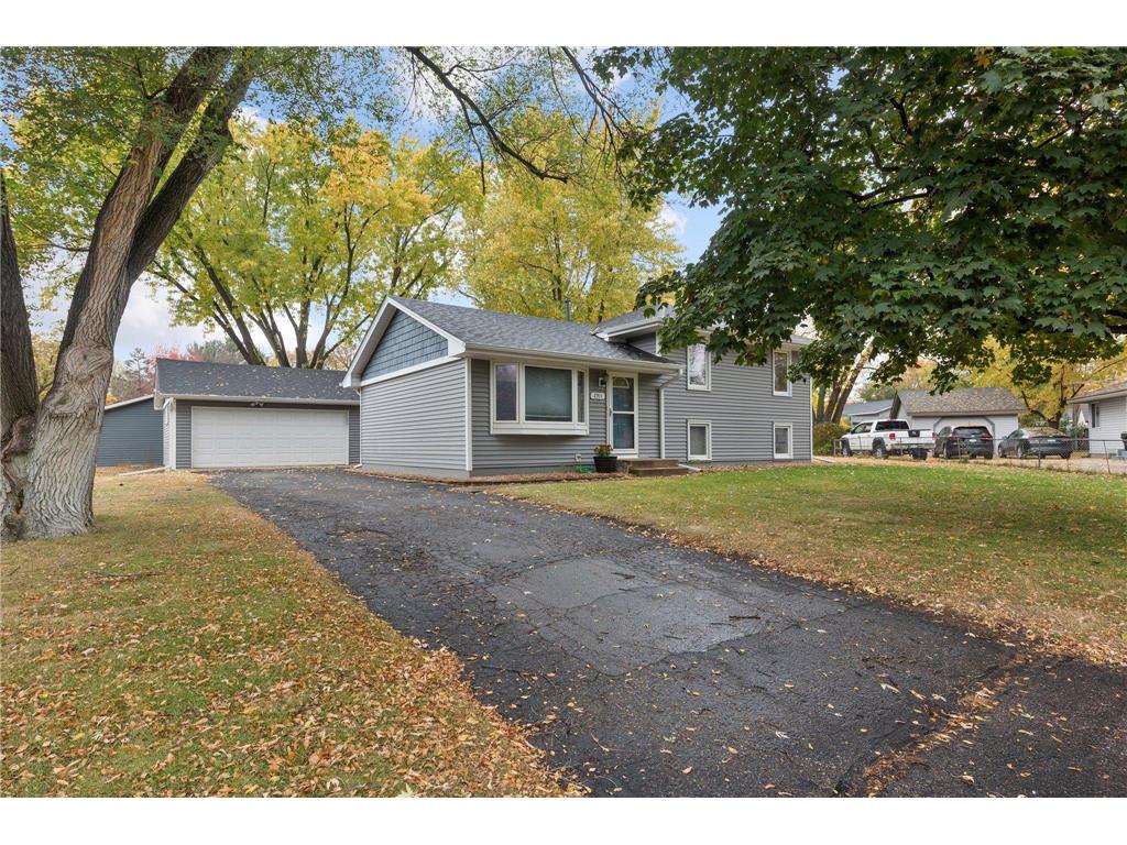 2911 114th Avenue NW Coon Rapids MN 55433 6273429 image1