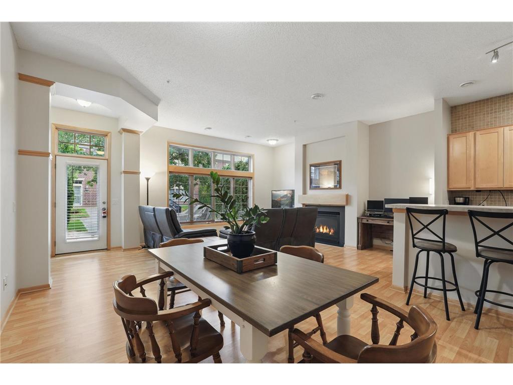 2911 Edison Street NE #C Blaine MN 55449 6717110 image1