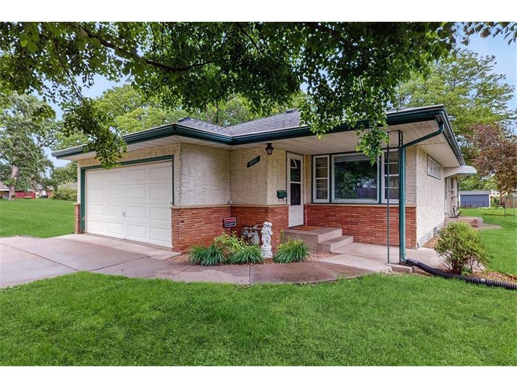 2913 Stinson Boulevard Saint Anthony MN 55418 6719229 image1