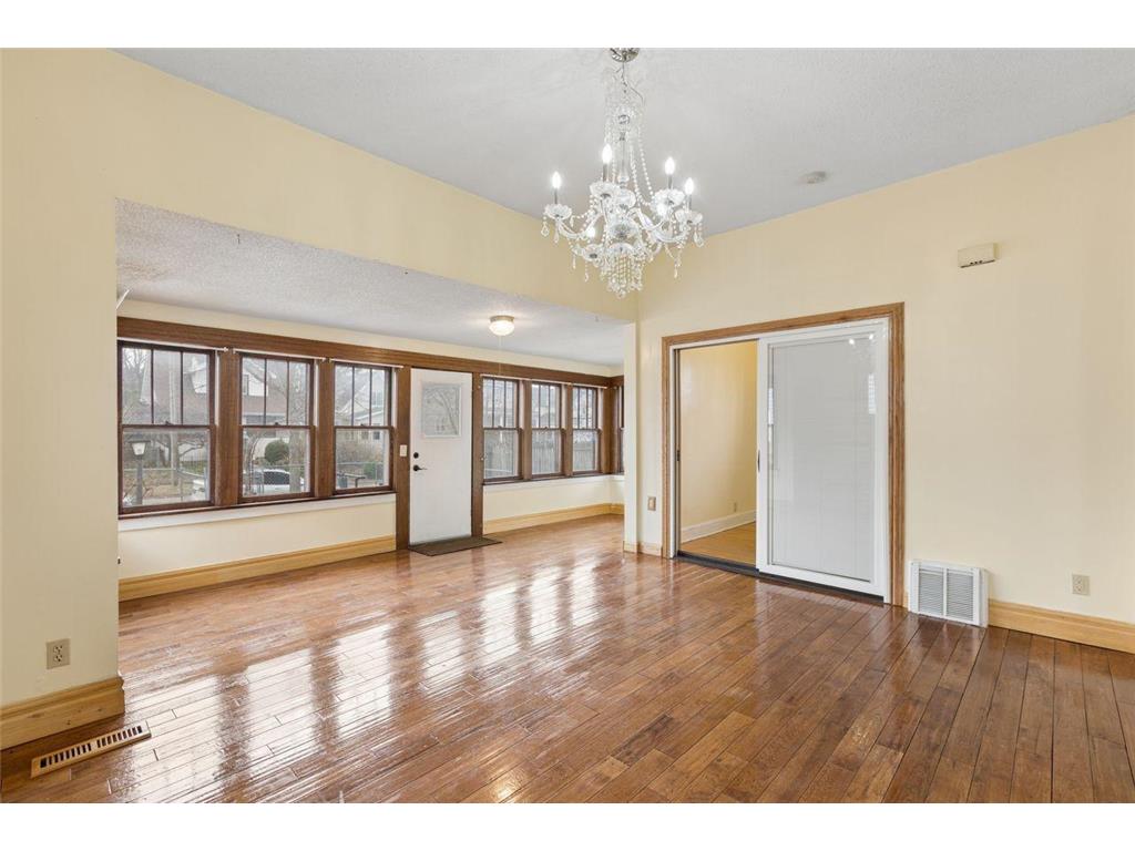 2914 14th Avenue S Minneapolis MN 55407 7055014 image32