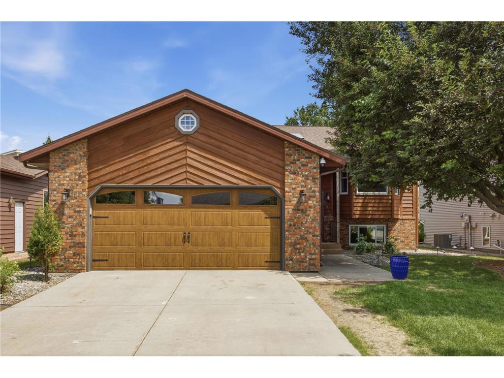 2914 S Bay Drive S Fargo ND 58103 7090352 image1