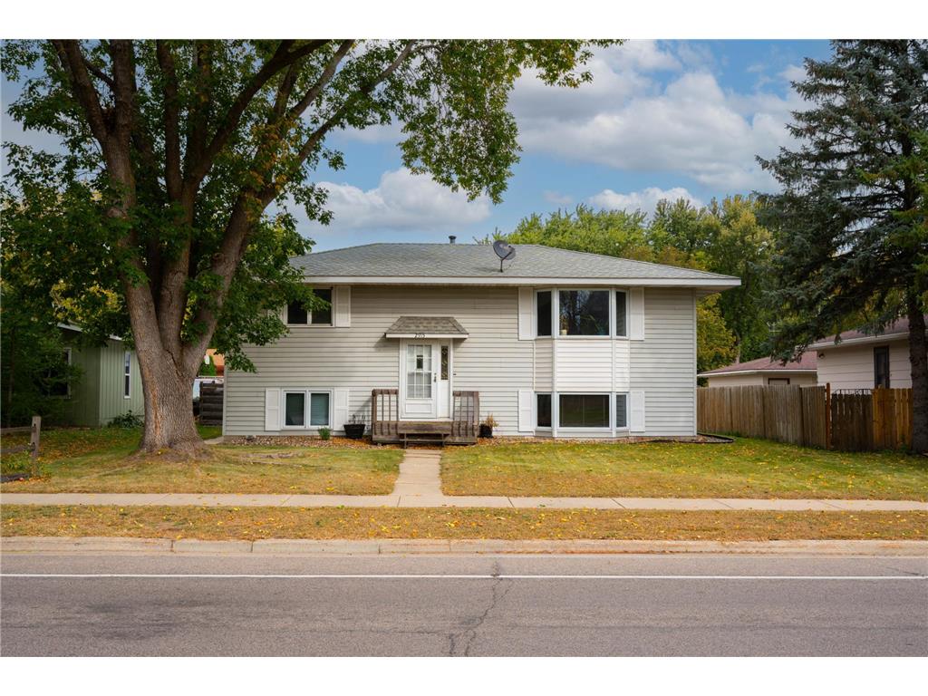 2915 12th Street N Saint Cloud MN 56303 7001146 image1
