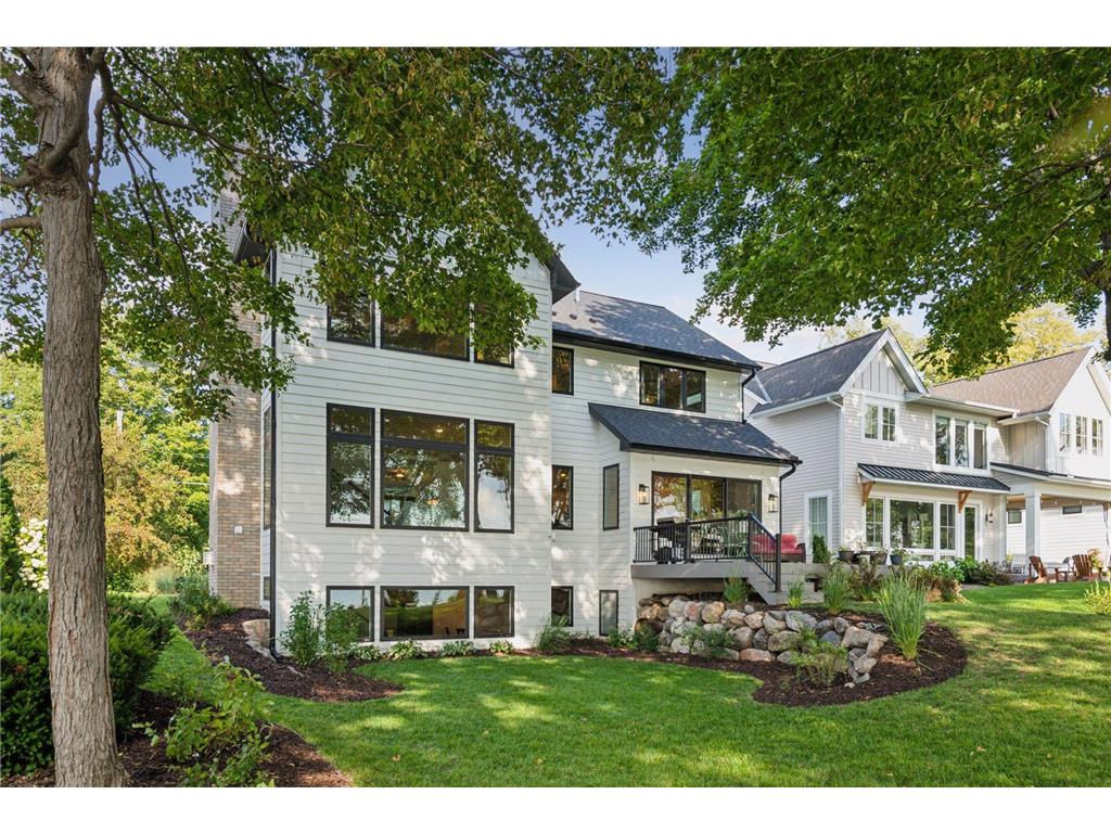2915 Casco Point Road Orono MN 55391 - Lake Minnetonka 6780980 image1