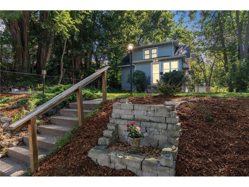 2915 Fillmore Street NE Minneapolis MN 55418 6755502 image1