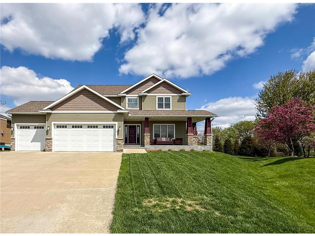 2915 Lake Vista Drive NW Rochester MN 55901 - Manor Woods Pond 7018887 image1