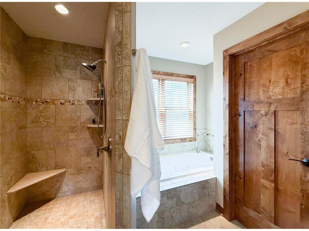 2915 Lake Vista Drive NW Rochester MN 55901 - Manor Woods Pond 7018887 image16