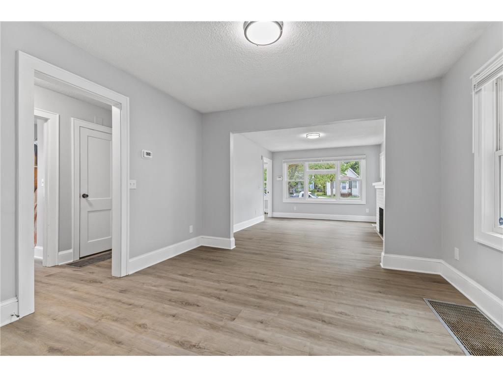 2915 Logan Avenue N Minneapolis MN 55411 7108364 image11