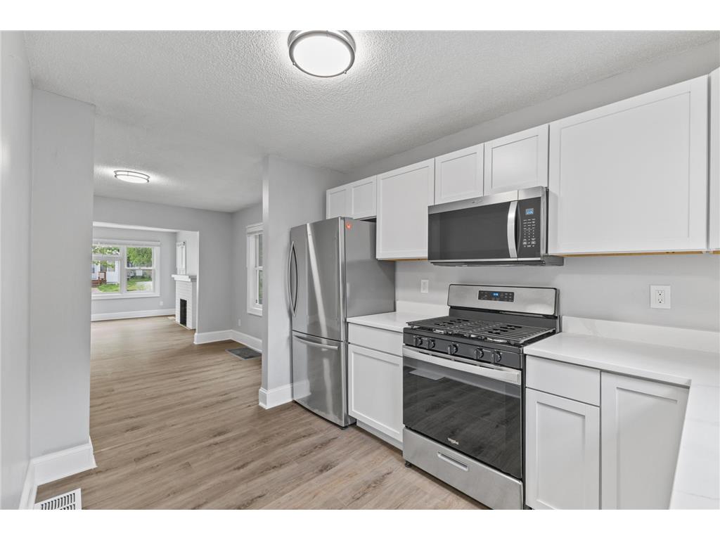 2915 Logan Avenue N Minneapolis MN 55411 7108364 image14