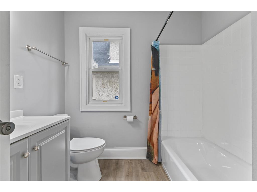 2915 Logan Avenue N Minneapolis MN 55411 7108364 image16