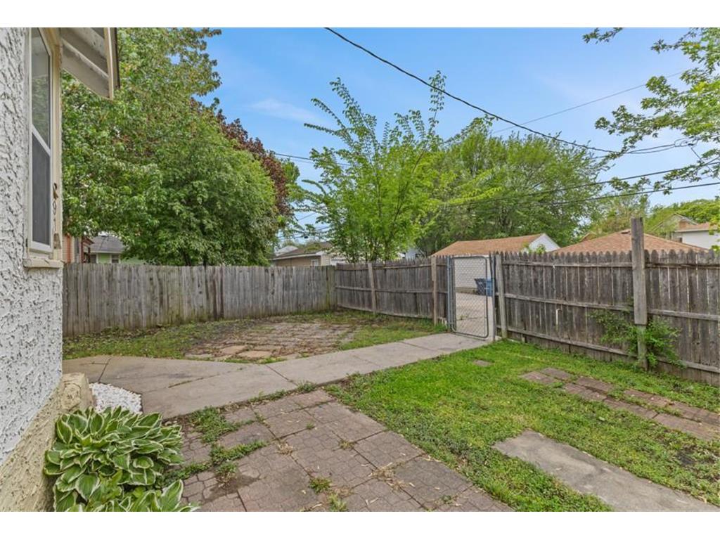 2915 Logan Avenue N Minneapolis MN 55411 7108364 image36