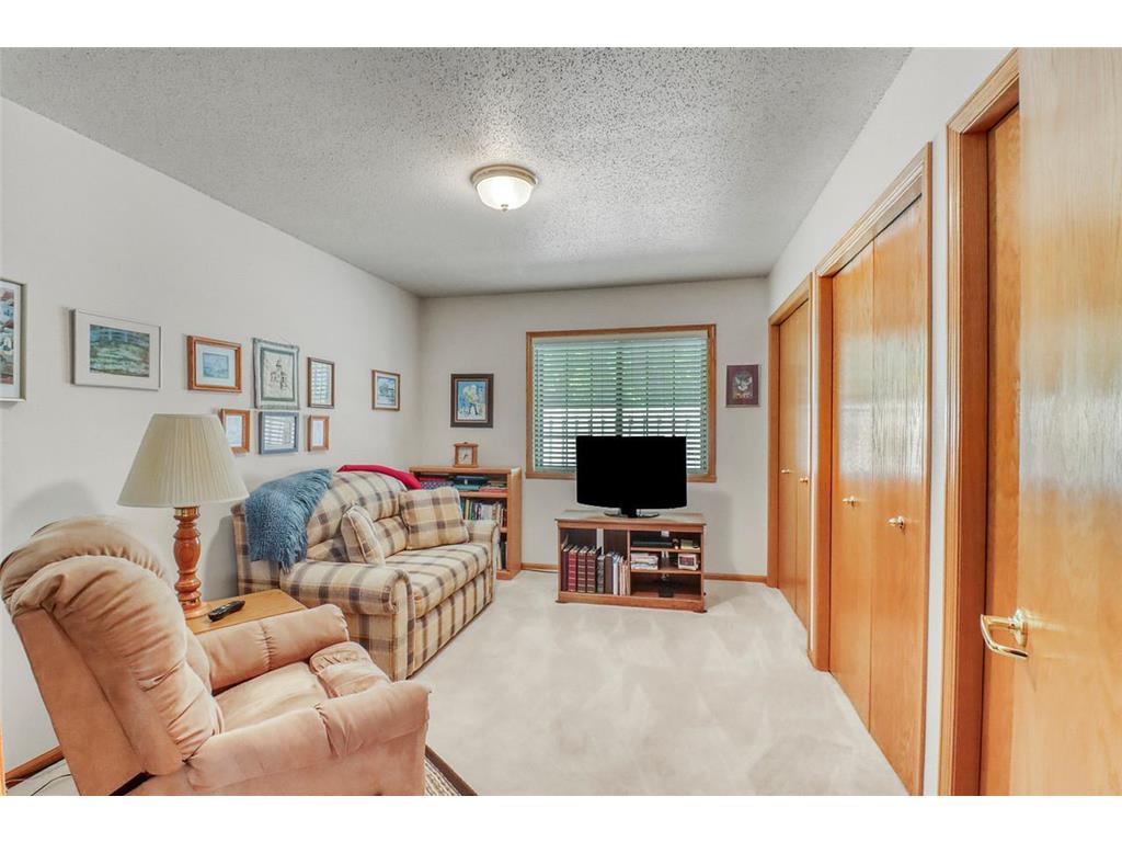 2916 12th Avenue S Moorhead MN 56560 7086160 image26