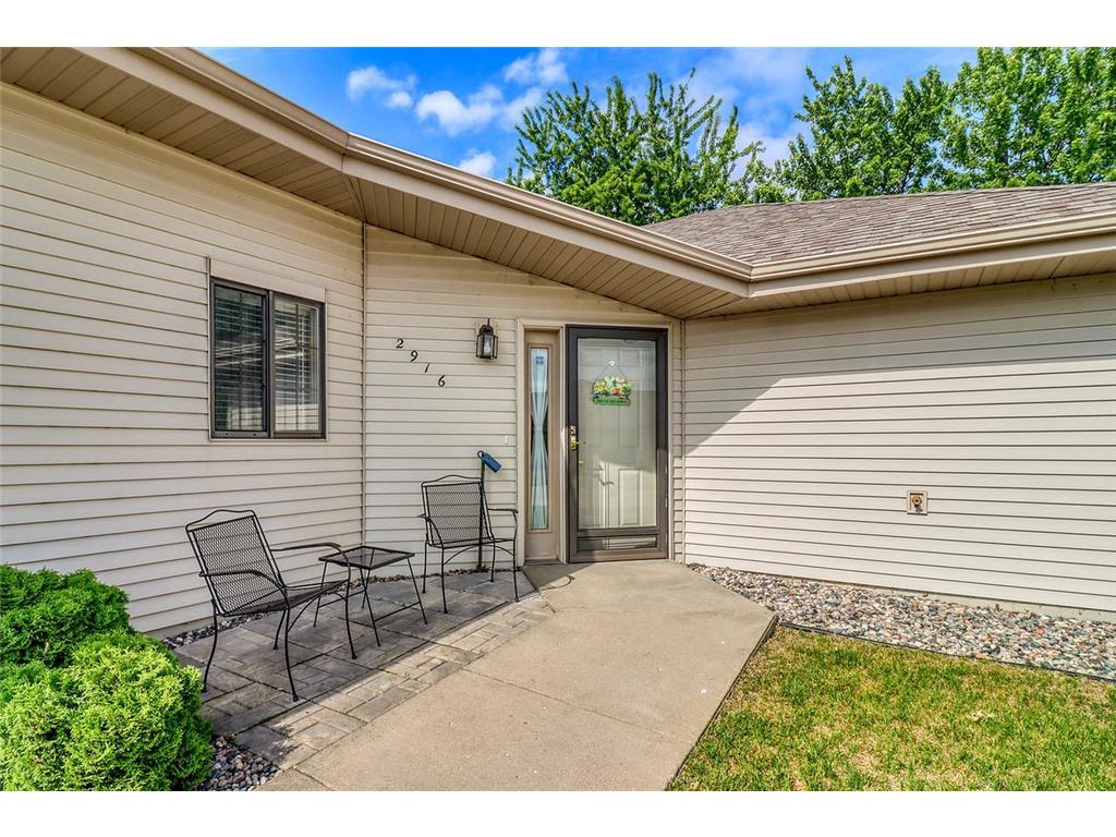 2916 12th Avenue S Moorhead MN 56560 7086160 image3