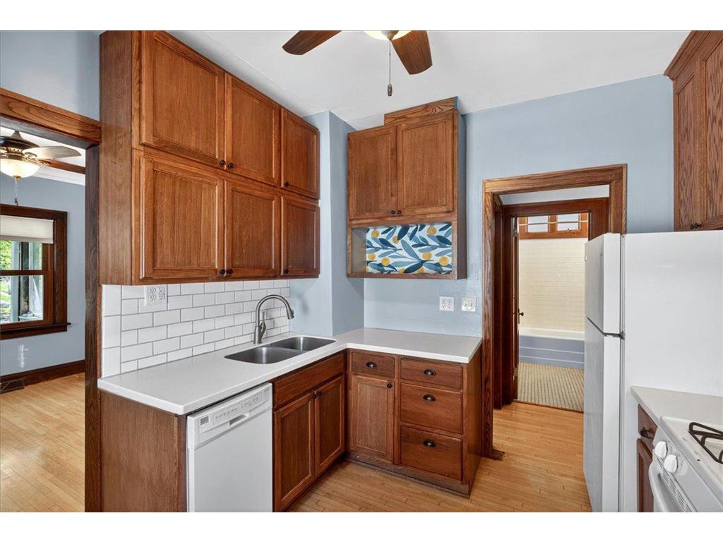 2916 32nd Avenue S Minneapolis MN 55406 7063766 image20