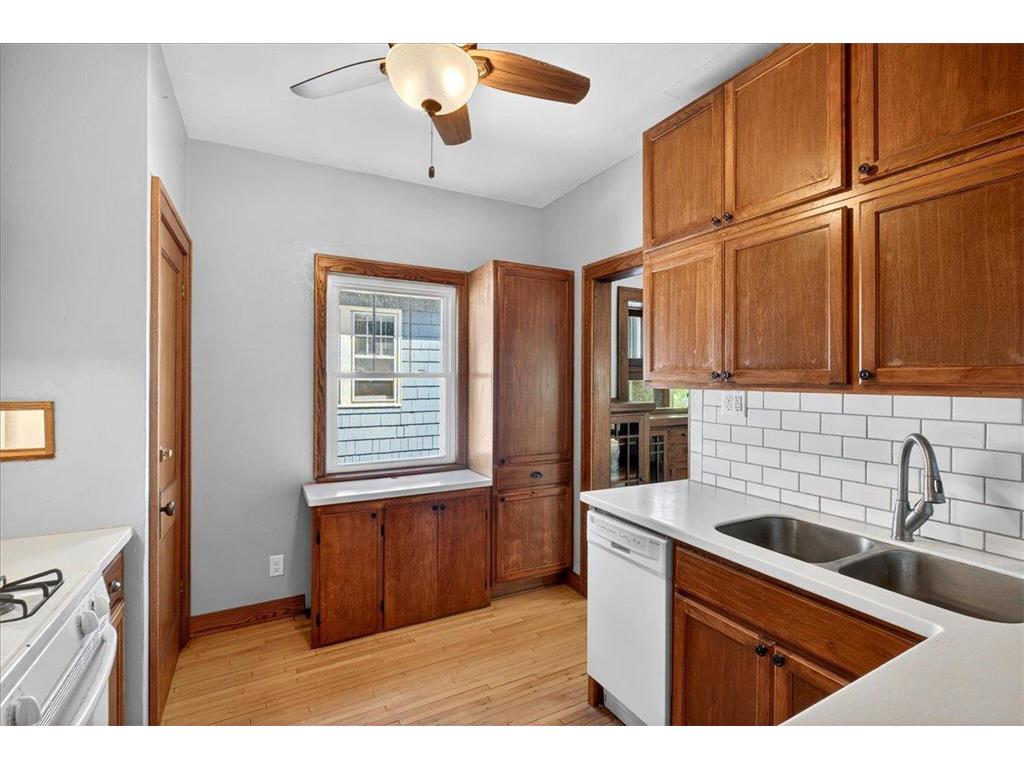 2916 32nd Avenue S Minneapolis MN 55406 7063766 image21