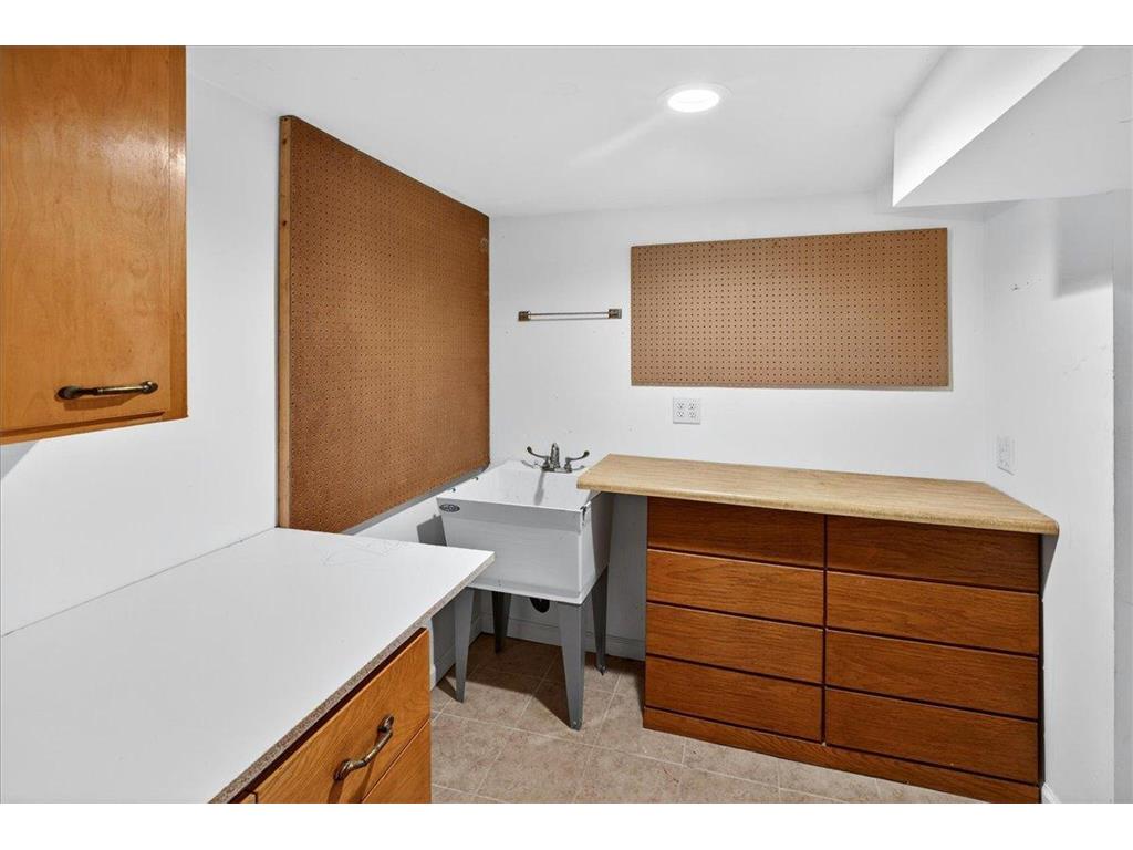 2916 32nd Avenue S Minneapolis MN 55406 7063766 image39