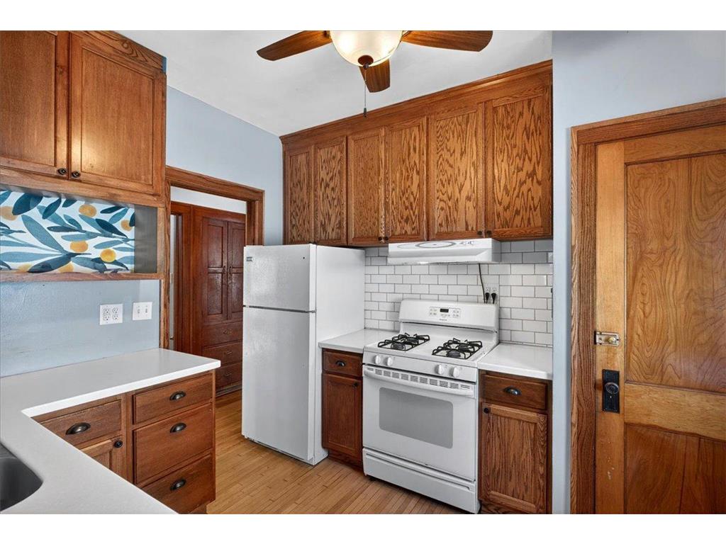 2916 32nd Avenue S Minneapolis MN 55406 7063766 image4
