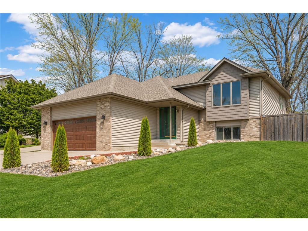 2916 Frank Street Maplewood MN 55109 7081900 image1
