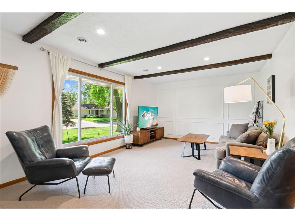 2916 Marion Street, Roseville, MN, 55113 MLS 6484231 Edina Realty