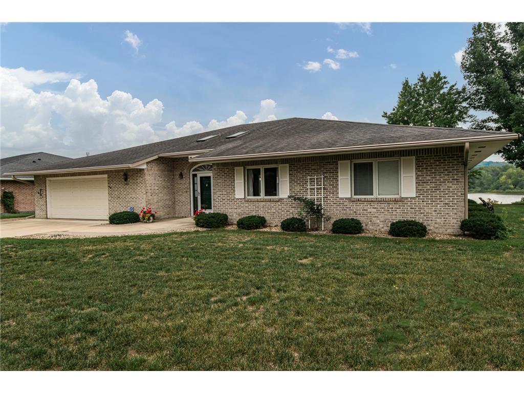 2916 Salem Point Drive SW Rochester MN 55902 - Bamber 6422199 image1