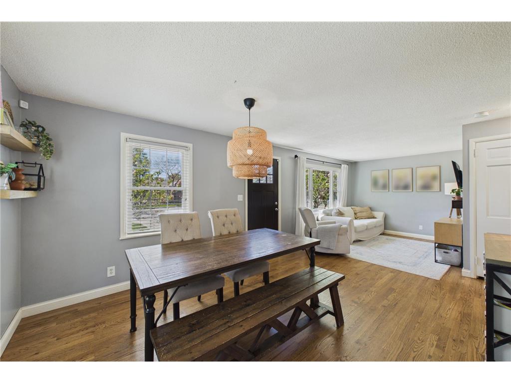 2916 W 60th Street Minneapolis MN 55410 7024249 image2