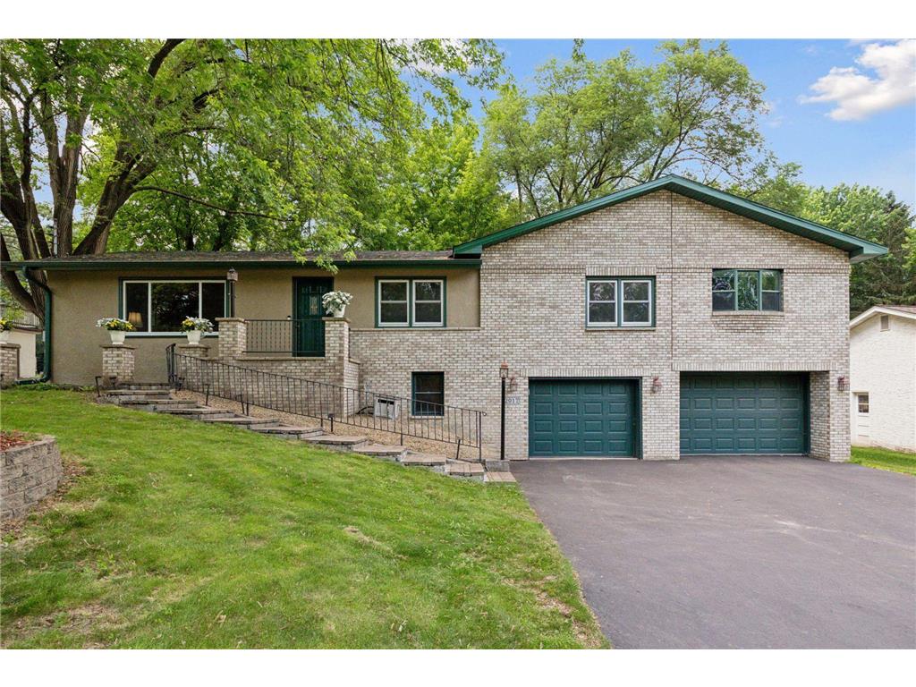 2917 Troseth Road Roseville MN 55113 6751222 image1