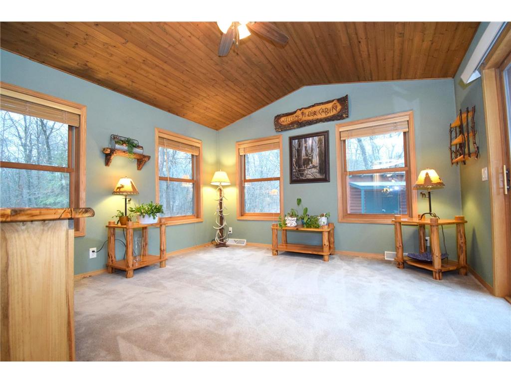 29174 French Road Oakland WI 54830 7050582 image18