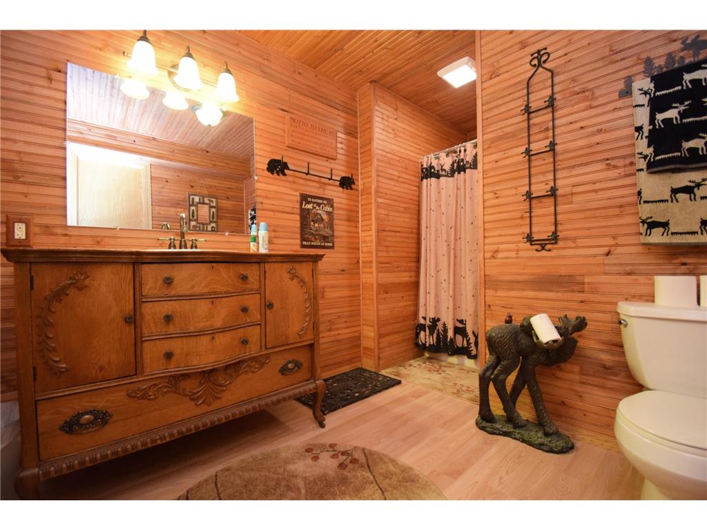 29174 French Road Oakland WI 54830 7050582 image36