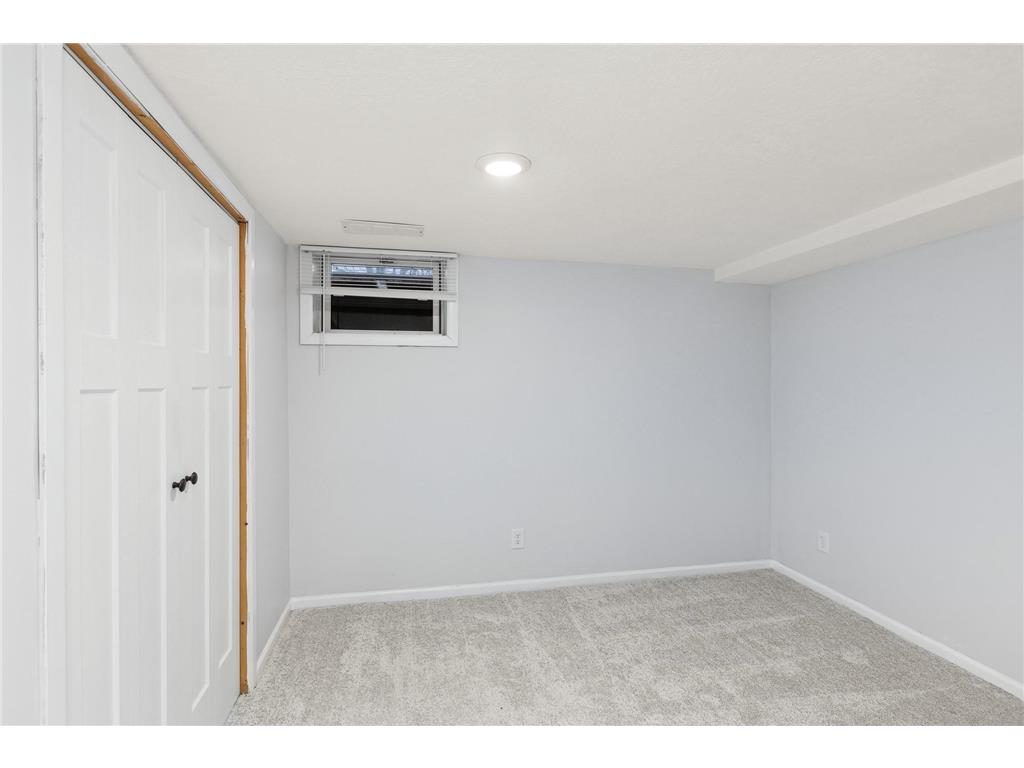 2918 County Road 101 S Woodland MN 55391 7011870 image22