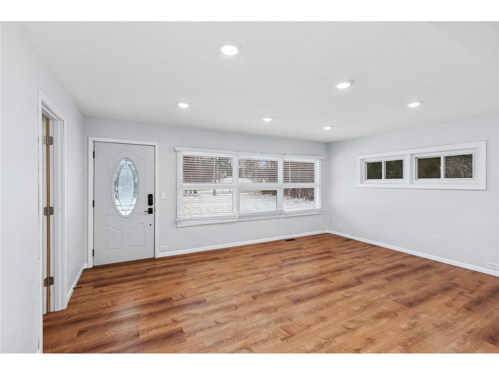 2918 County Road 101 S Woodland MN 55391 7011870 image9