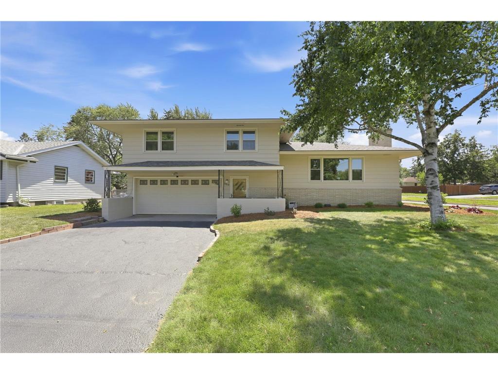 2919 64th Avenue N Brooklyn Center MN 55430 7074479 image1